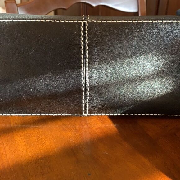 Kate Spade ♠️ mini black leather satchel with gold clasp closure. L 12” H 8” - Picture 4 of 8